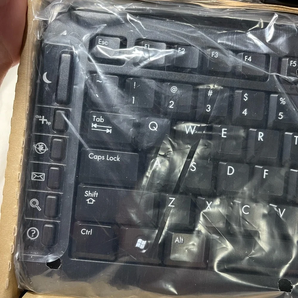 HP PS/2 Wired Keyboard Model NO: 5070-2536 NEW in Box